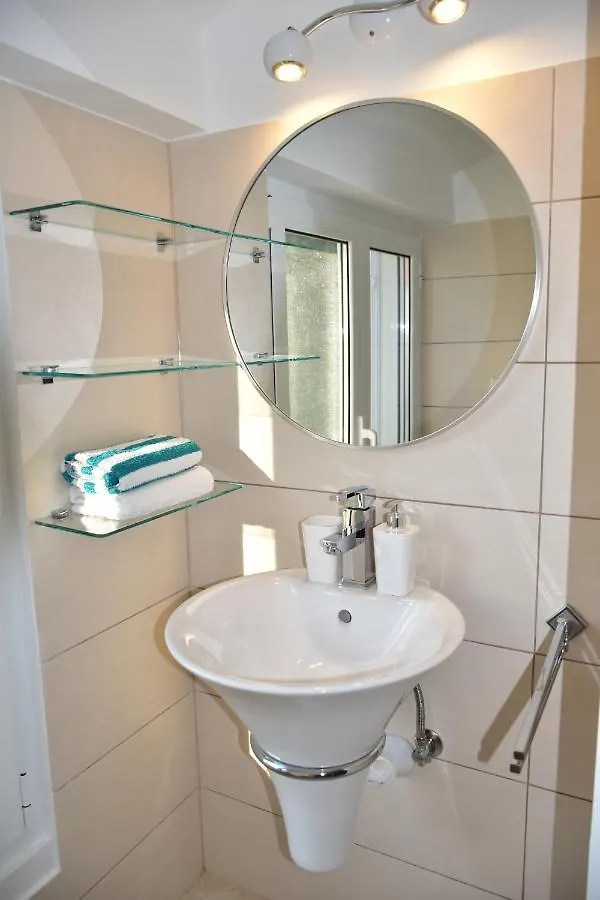 Holiday Home M&M Novigrad