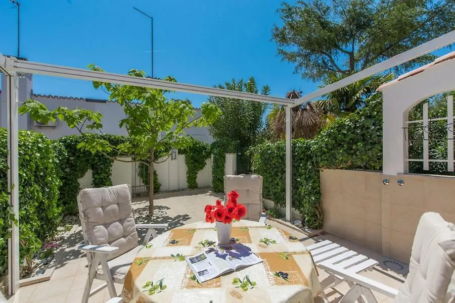 Holiday Home M&M Novigrad